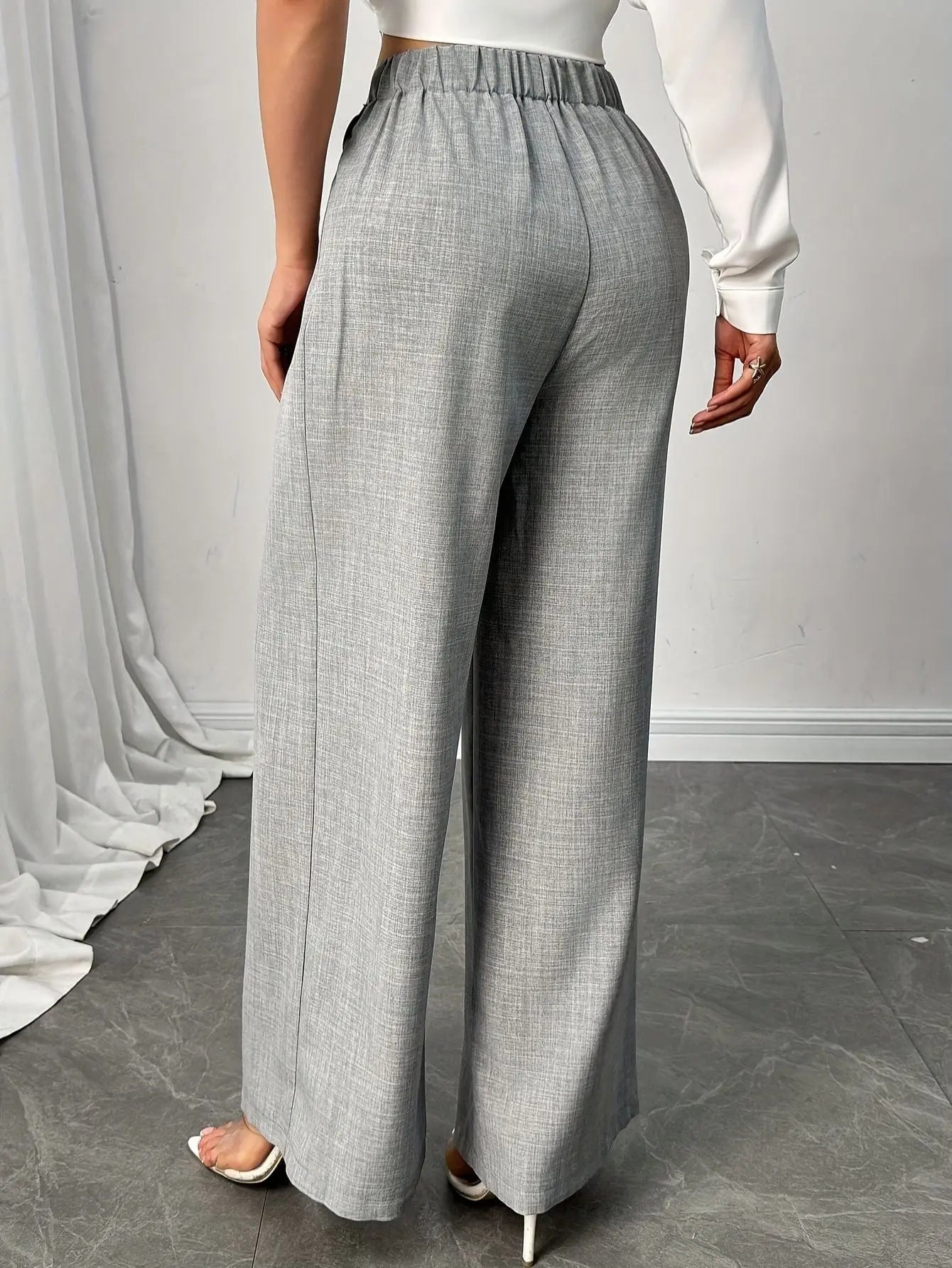 Elegant Wide-Leg Trousers Bubiana